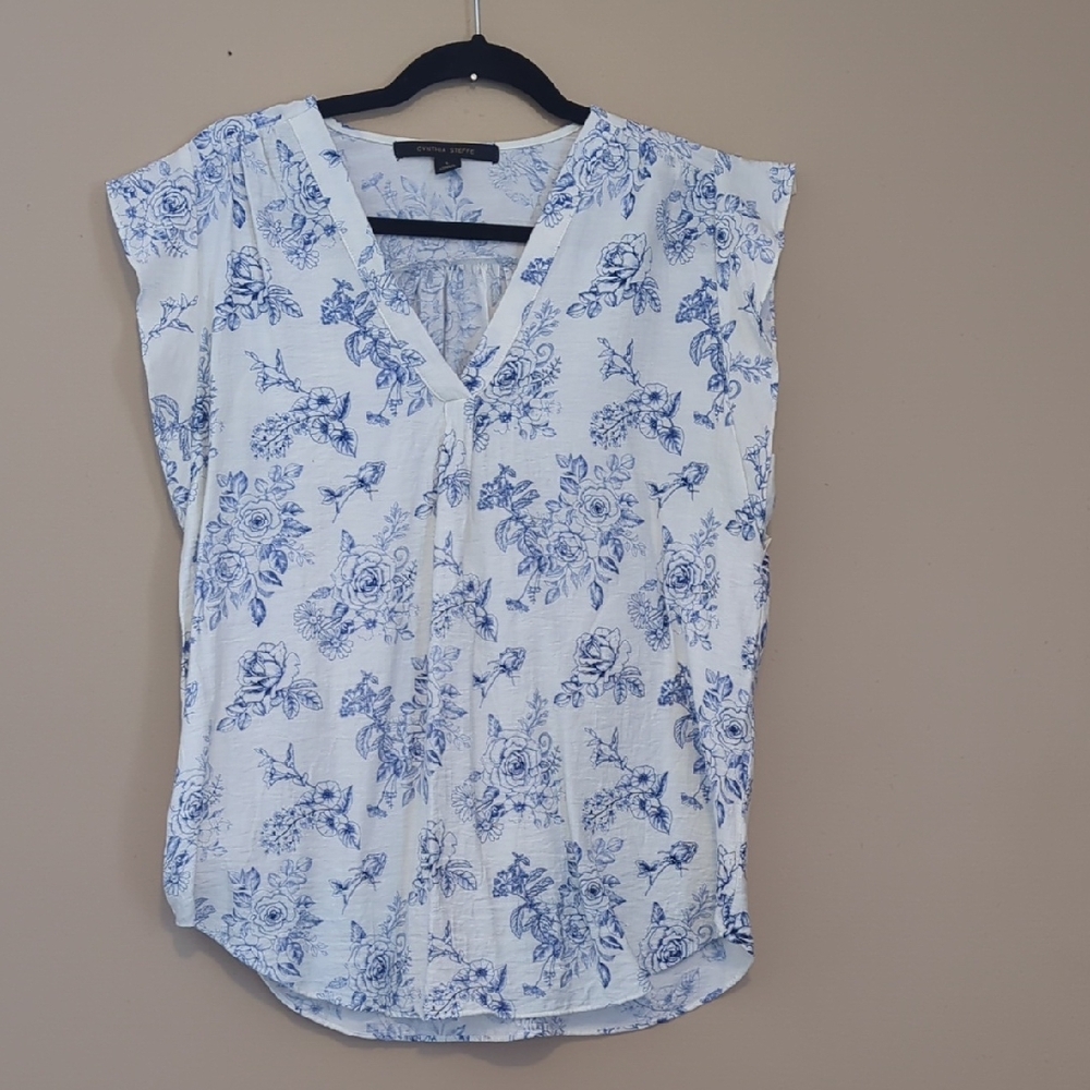 Cynthia Steffe Blue Floral Blouse